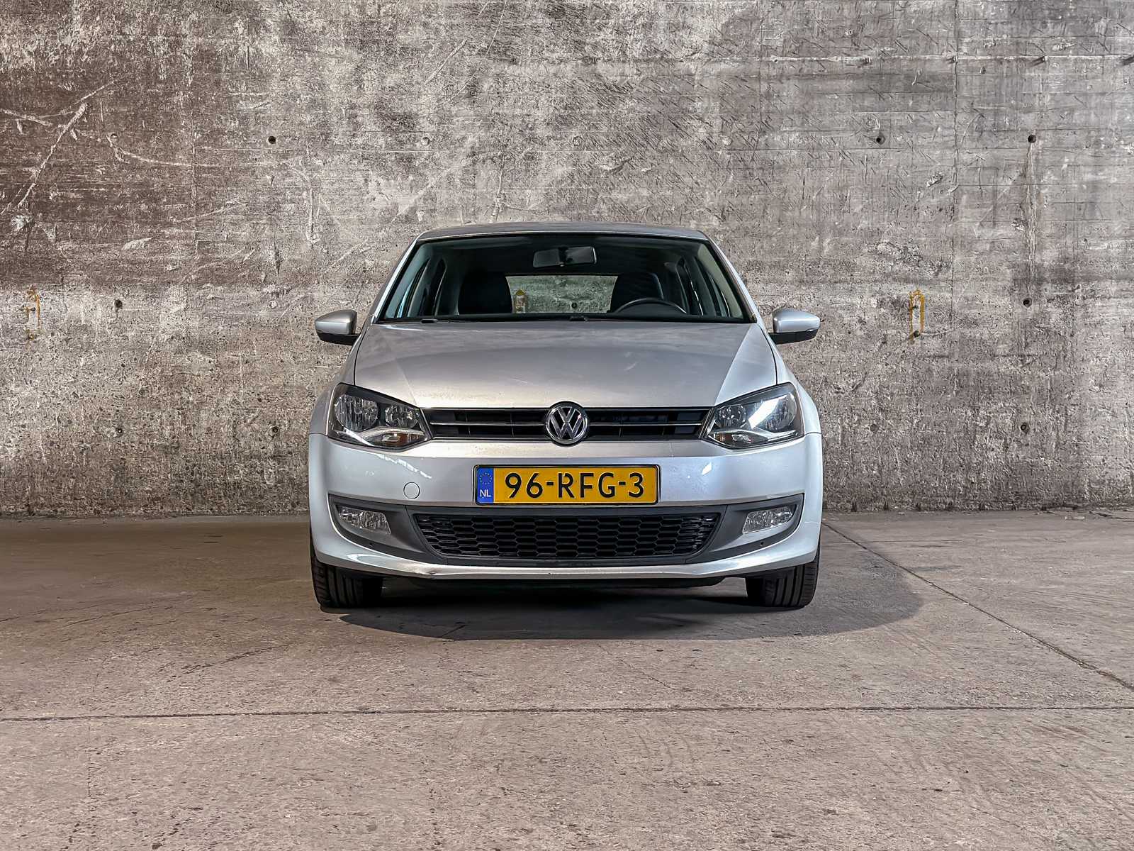 Volkswagen Polo 1.4-16V Comfortline 86pk 2011 (Origineel-NL), 96-RFG-3