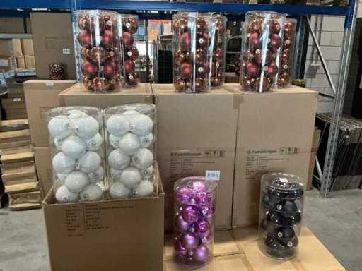 Partij diverse glazen kerstballen 80mm 15/tube (81 tubes)