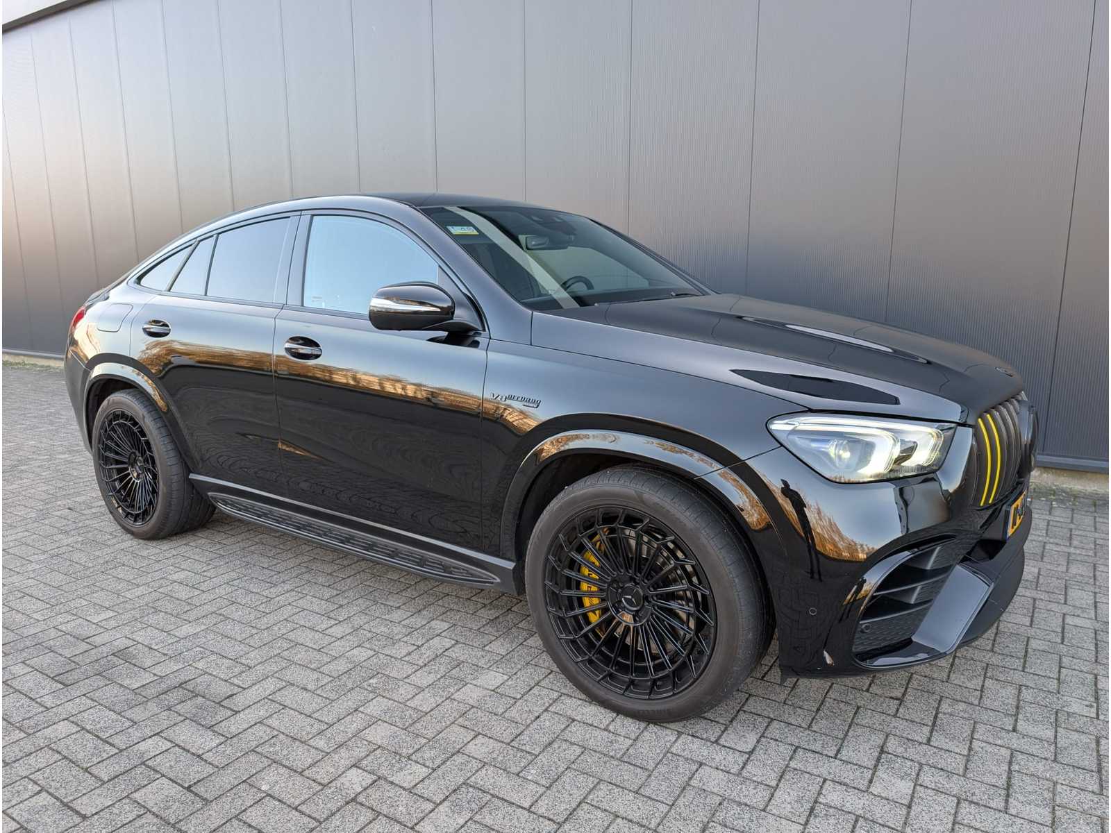 Mercedes-Benz klasy GLE Coupé z 2020 r., 612 KM, samochód osobowy