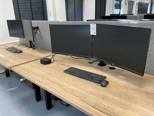 Dell P2421/P2422HE monitor met 3 dockingstations (16x)