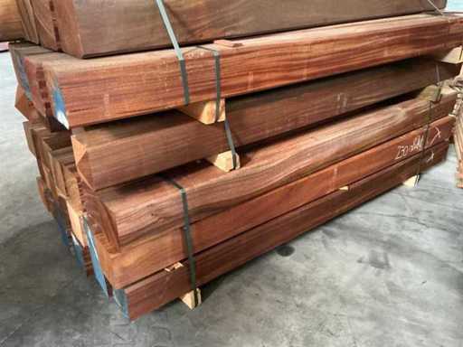 Hardhouten paal Okan (58x)