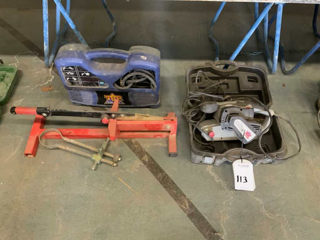 Miscellaneous tools (4x)