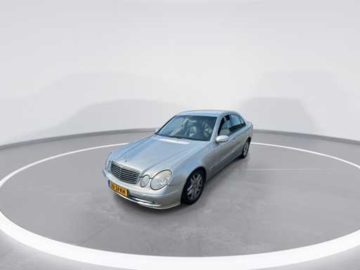 Mercedes-Benz E-Class 240 Avantgarde 2002