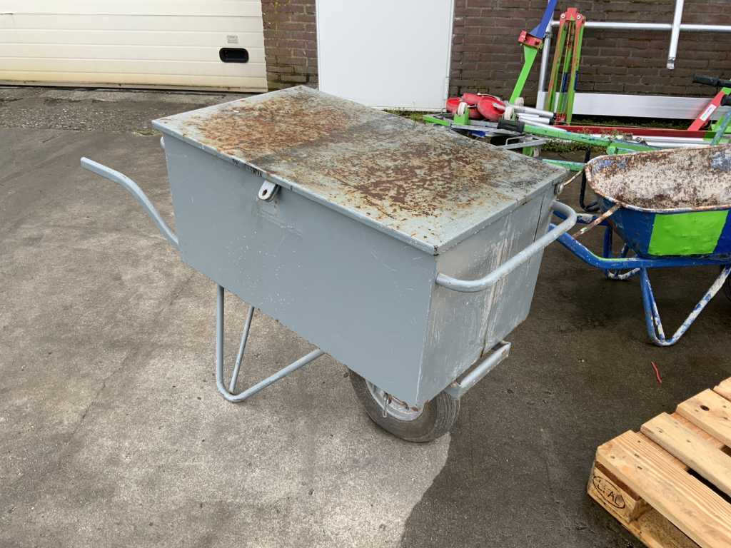 Matador Tool Wheelbarrow