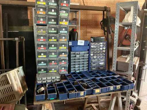 Materiale di montaggio