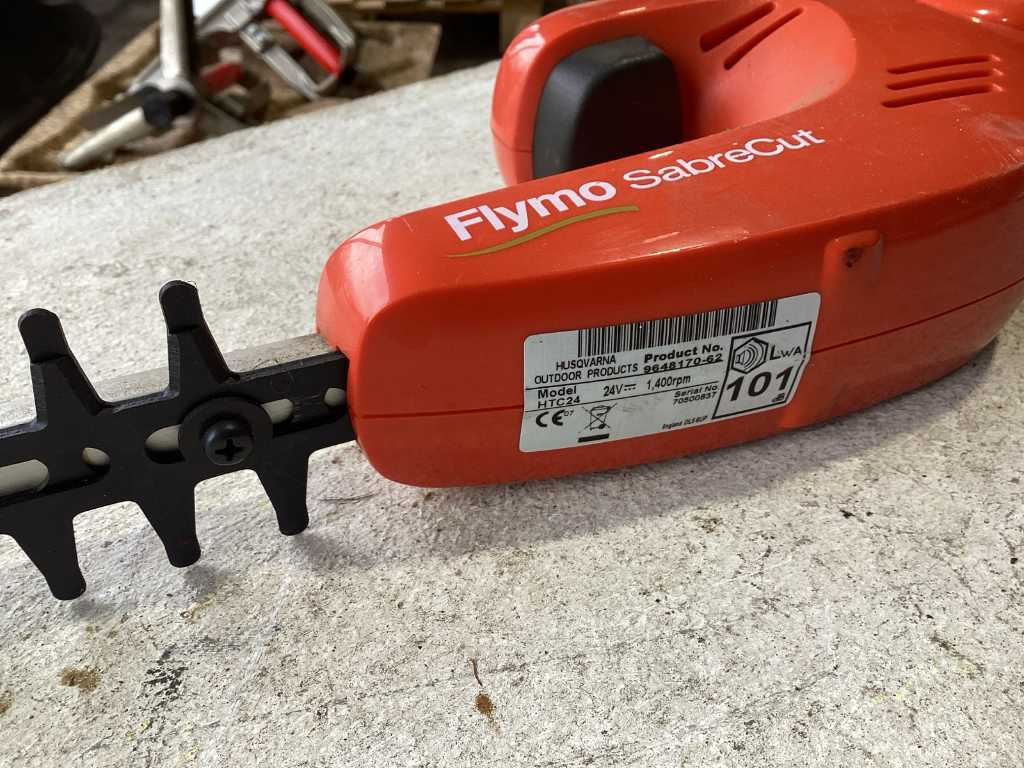 Flymo deals sabre 24v