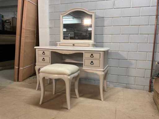 Coiffeuse Lyon avec tabouret