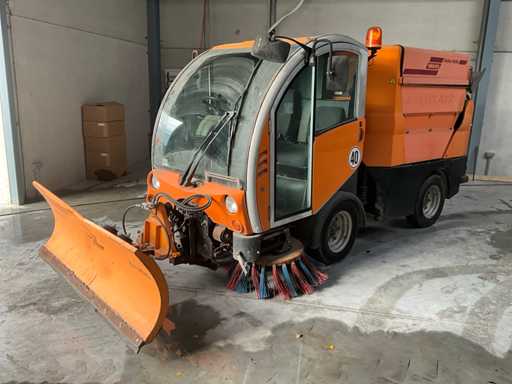Bucher CityCat 2020 sweeper - ZUGG snow plough