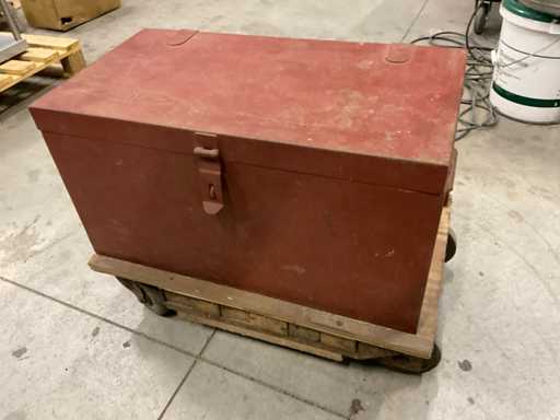 Metal Storage Chest