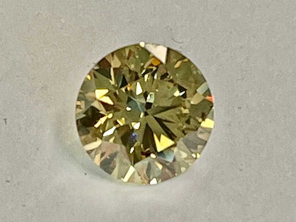 Diament - prawdziwy diament 3,54 karata (certyfikowany)