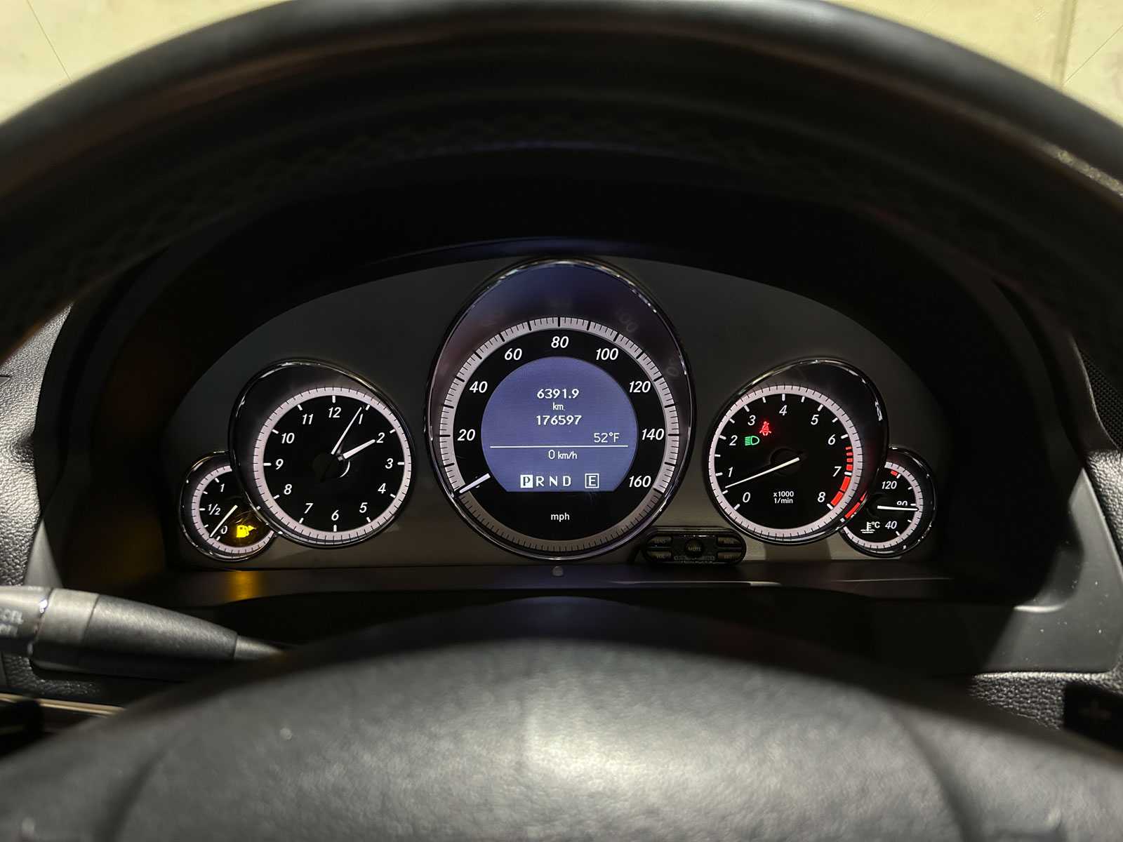 Mercedes-Benz E550 AMG Cabriolet Elegance 5.5 V8 387hp 2011 E-Class, NL-962-T