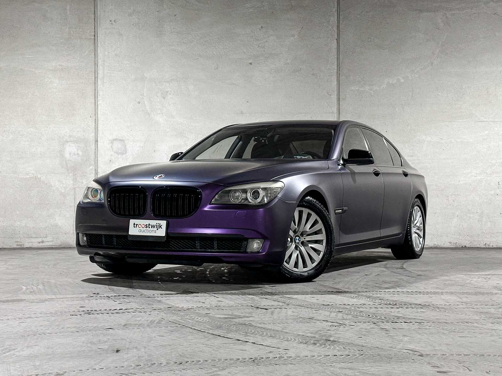 BMW 750i 4.4 V8 409hp 2009 F01 7-series, GSV-72-V Youngtimer