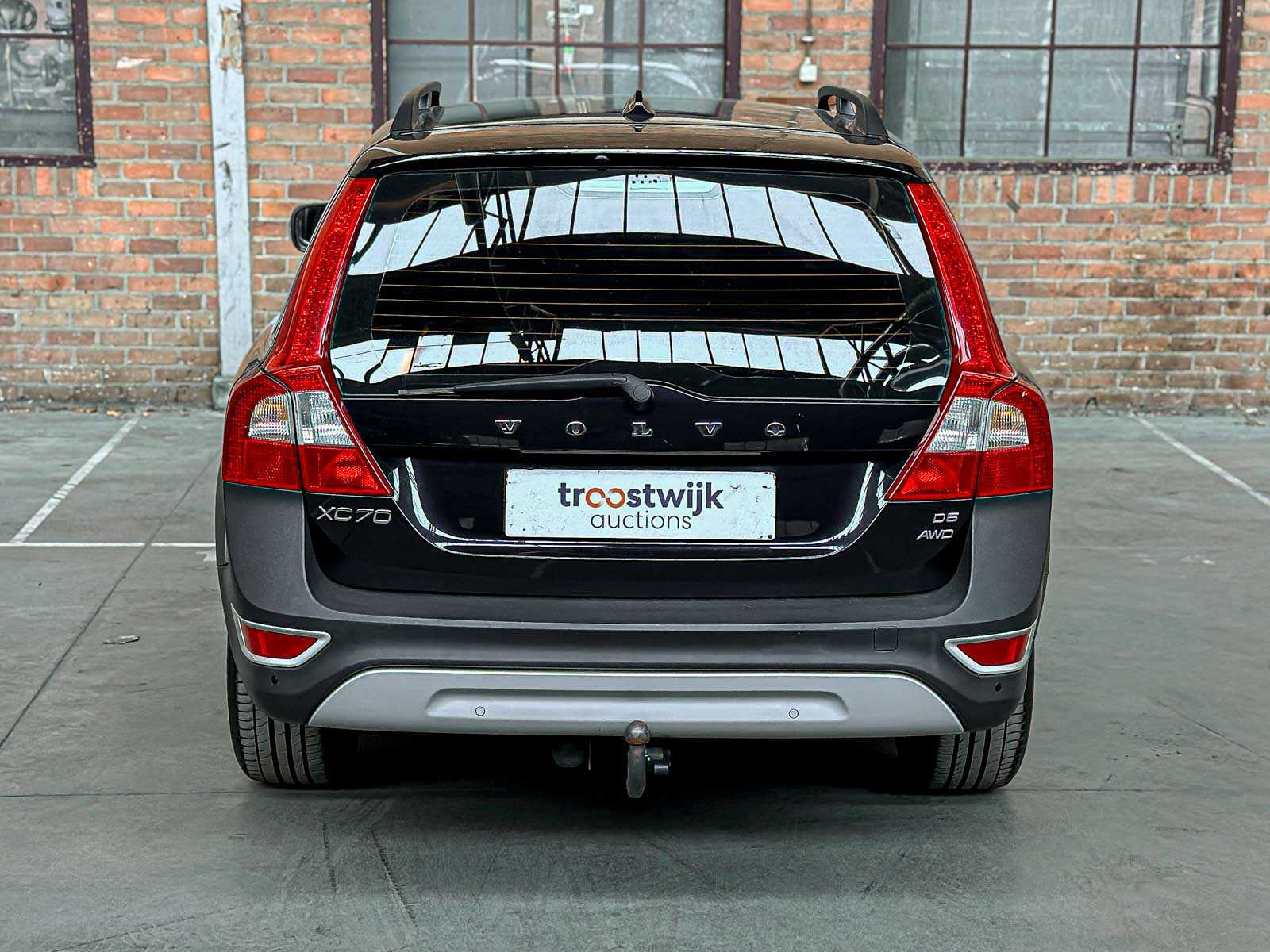 Volvo XC70 2.4 D5 Summum 185pk 2009, PD-287-R Youngtimer