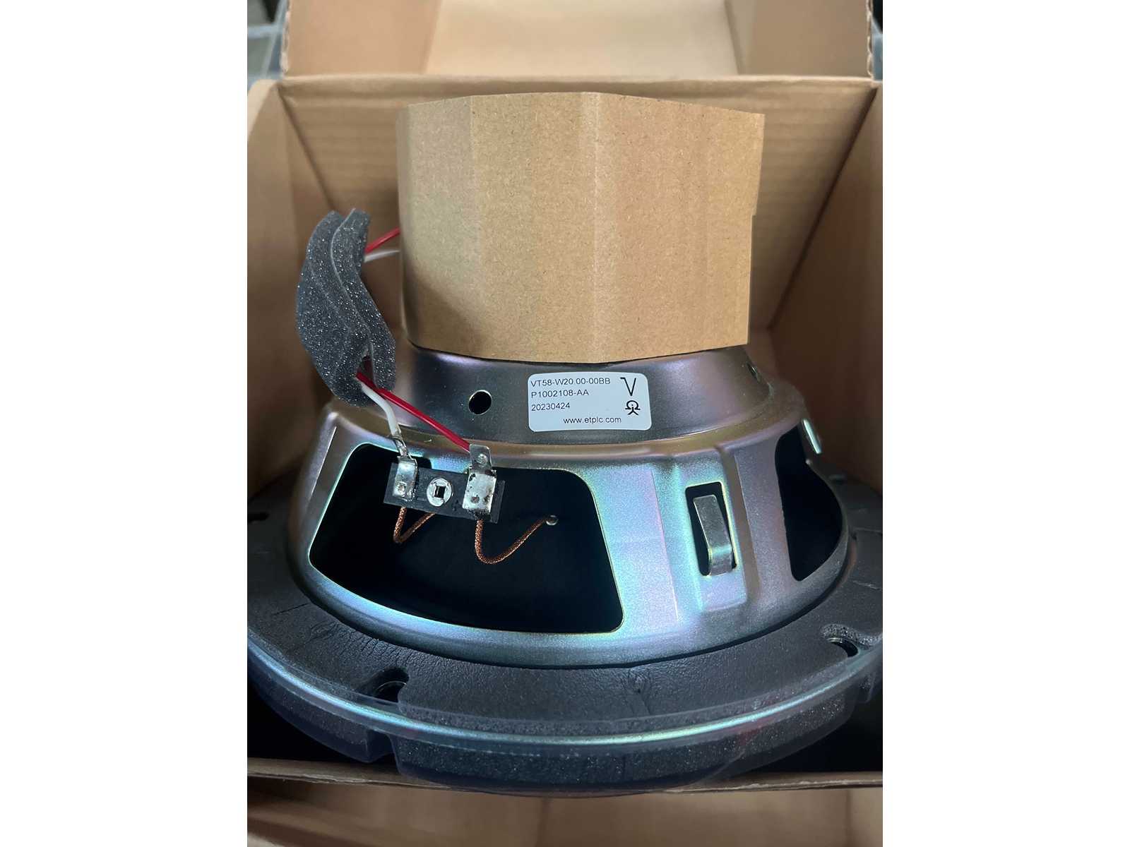 162x EuroTec Woofer Speaker Rear – 2×20W / 2×40W, Ø 22 cm