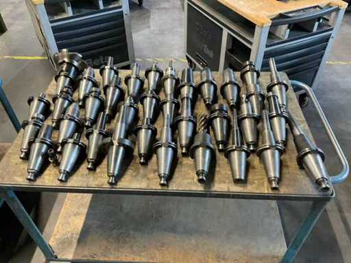 Portautensili ISO 30 (35x)