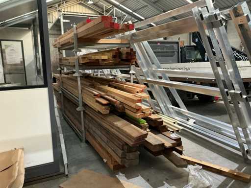 Batch of various beams, planks and slats