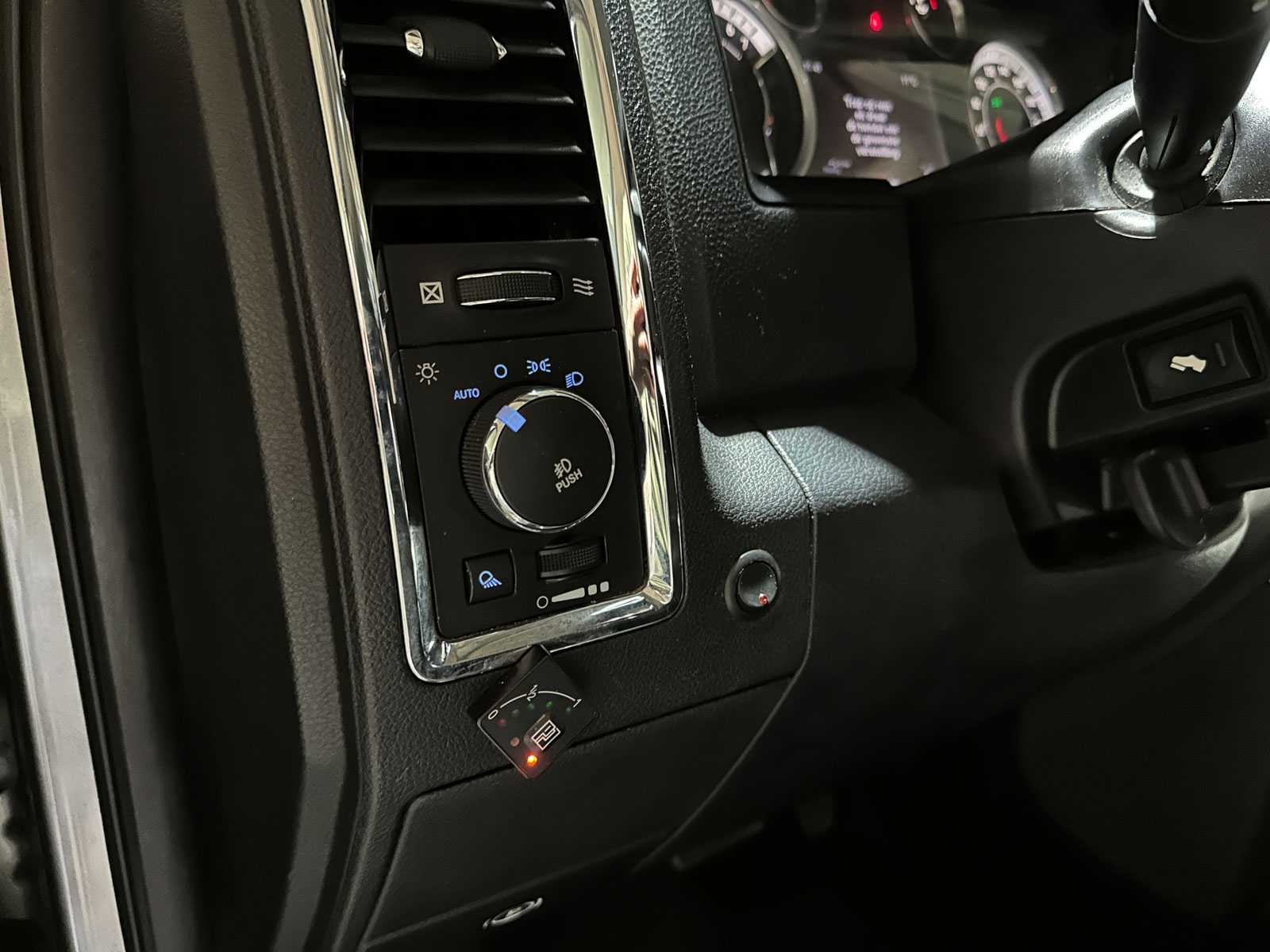 Dodge Ram 1500 5.7 V8 4x4 QC 6'4 401pk 2014 LPG (Origineel-NL) (BTW), VG-248-G