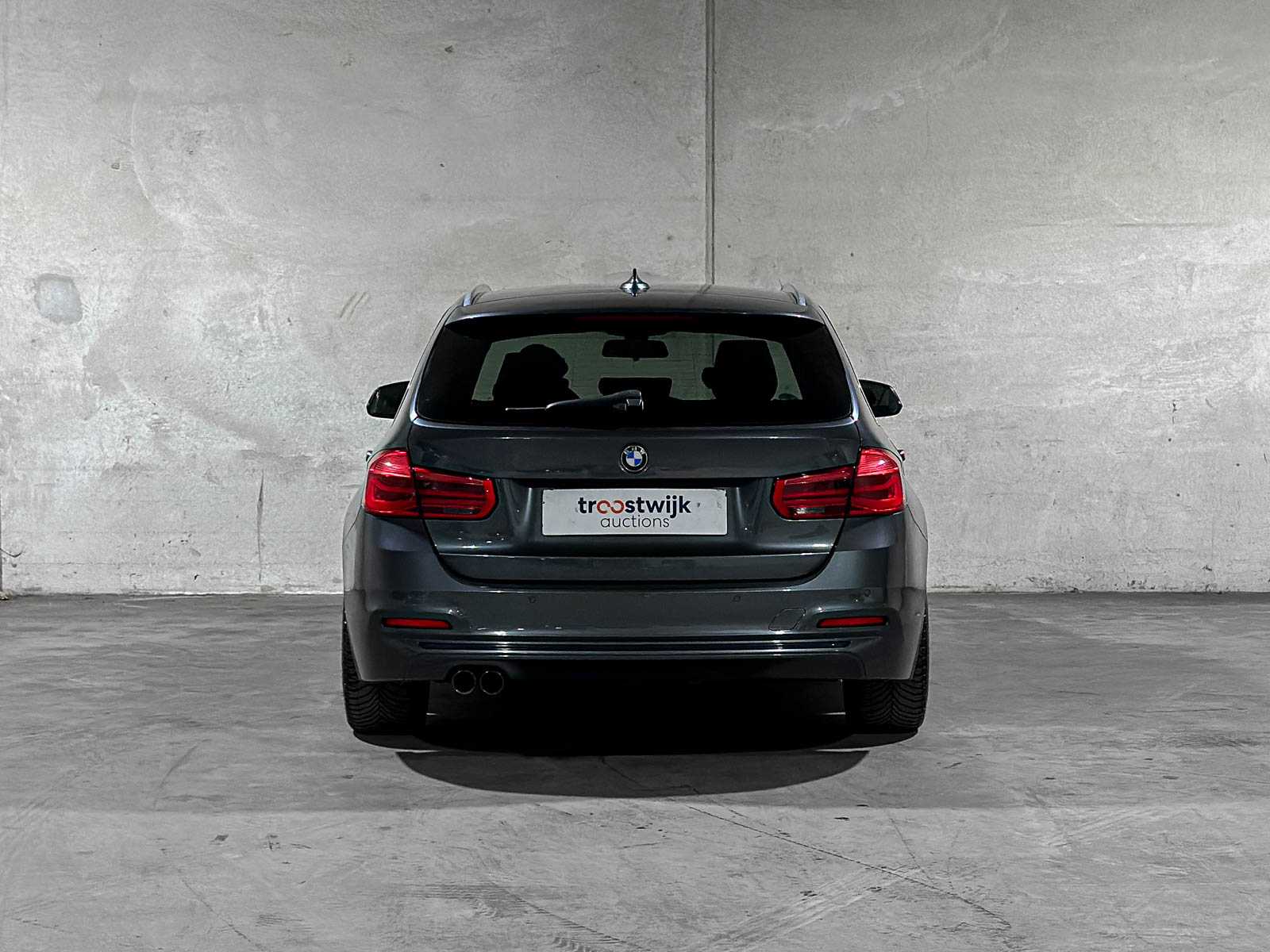 BMW 320d EDE Luxury 163hp 2015 (Original-NL) 3-series Touring F31, HG-460-P