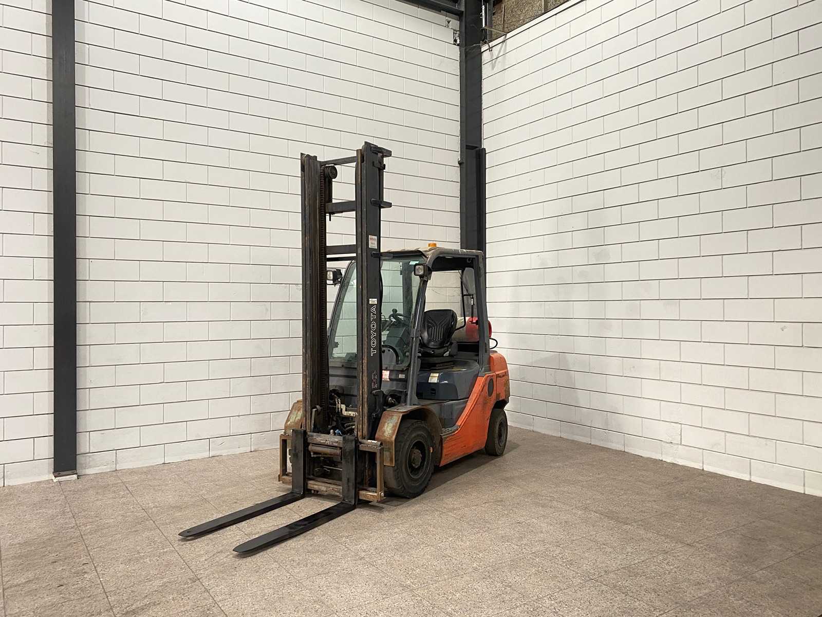 Toyota – 02-8FGF25 – Forklift – Side-shift