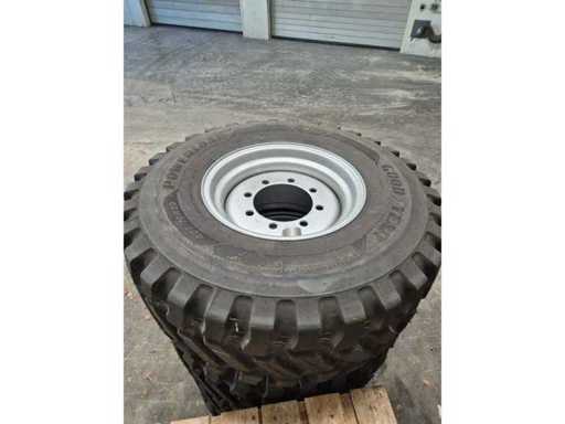 Good Year Powerload Wheels (4x)