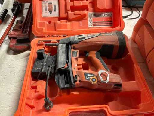 Spit 800E Accu Gastacker