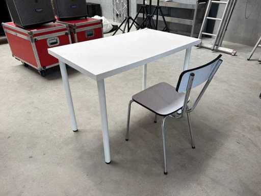 Table de bureau avec chaise 100x60