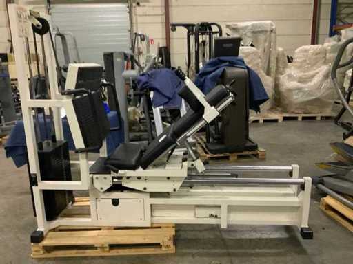 Technogym izotoniczny Legpress Multi-gym