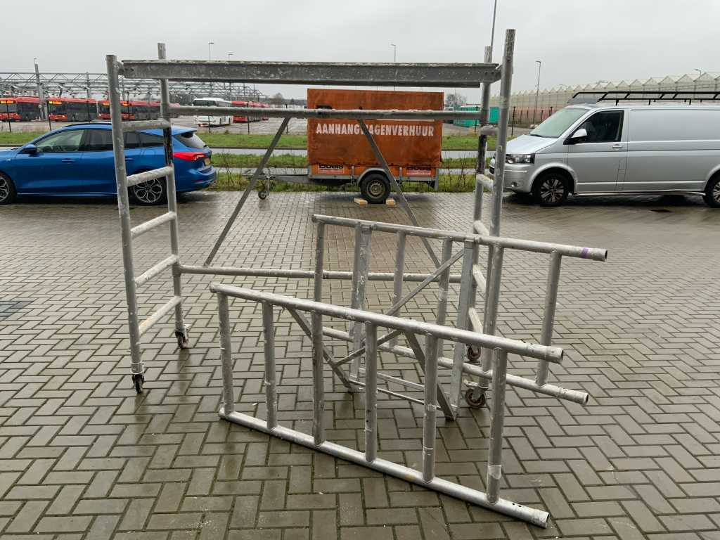 Mobile scaffold parts