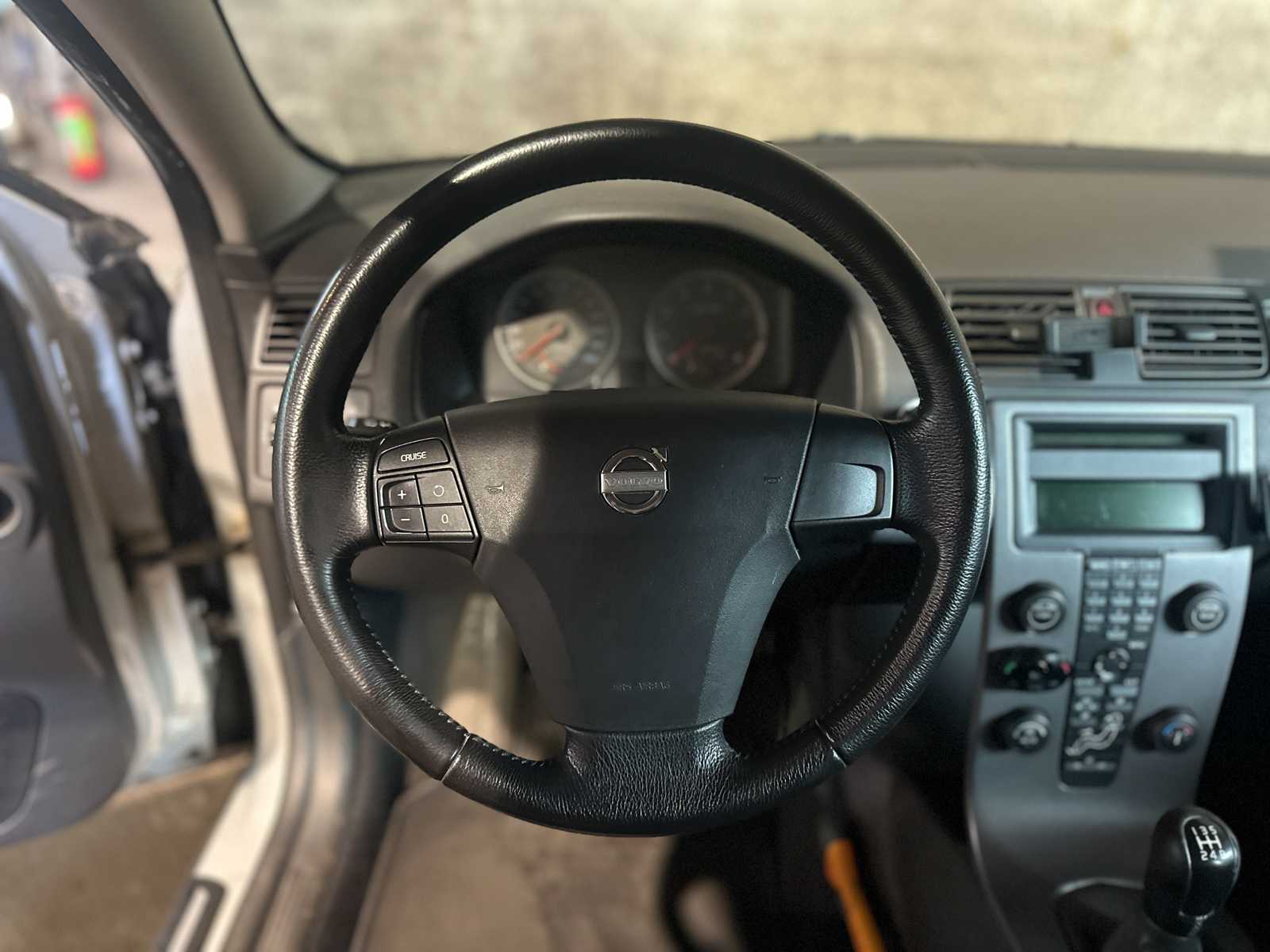 Volvo V50 1.8 Elite 125pk 2005 (Origineel-NL), 33-RD-GT