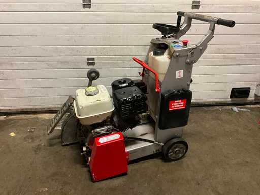 Fierăstrău pentru beton Husqvarna FS400LV