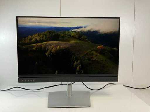 Dell (C2722DE) 27”, 2560x1440 (QHD) IPS Monitor