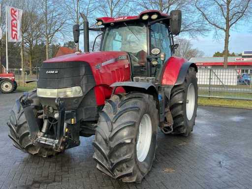 Tracteur agricole Case IH 185 à quatre roues motrices 2015