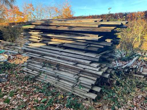 Set di 225 assi con chiodi