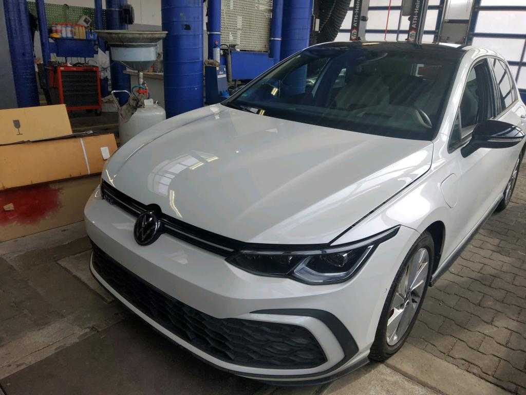 Volkswagen Golf GTE 1.4 eHybrid PHEV 245 KM, automatyczna skrzynia biegów, rok 2022