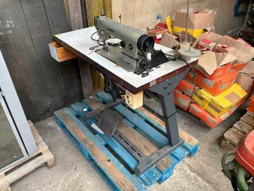 JUKI DDL-555 Elektrische Naaitafel