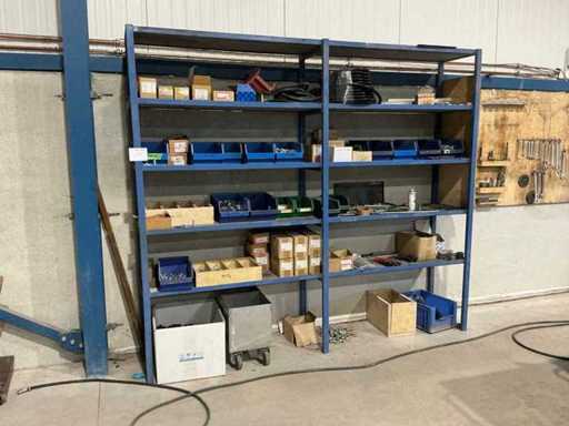 Geschweißtes Lagerregal mit Inhalt (2x)