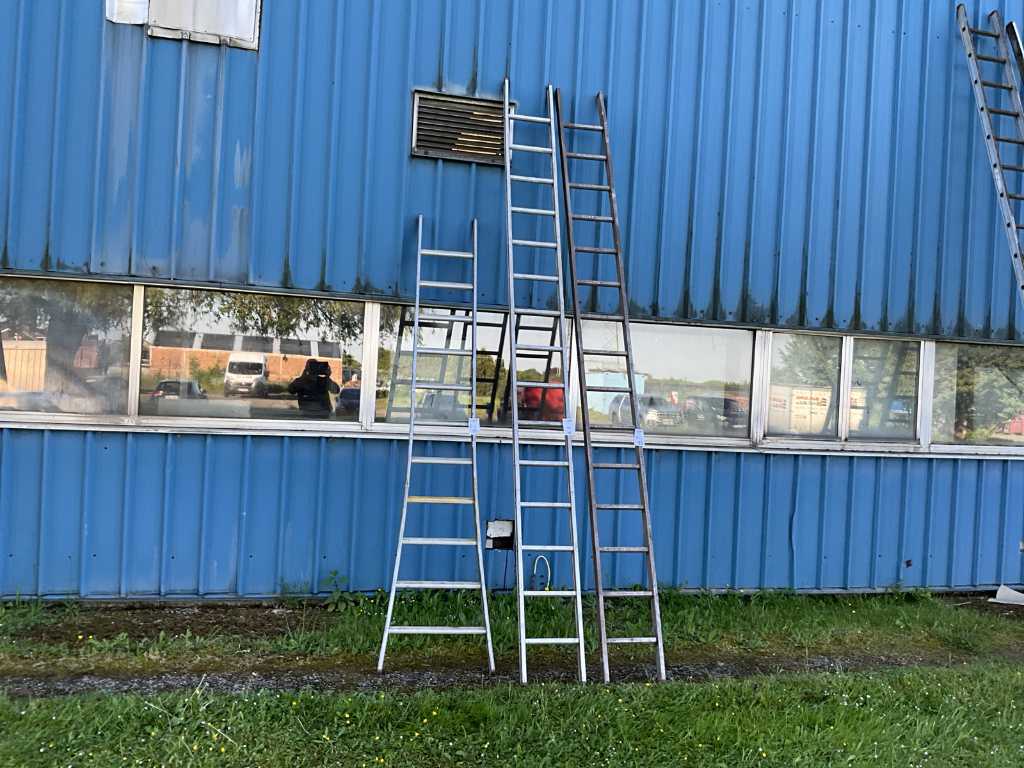 Ladder (3x)