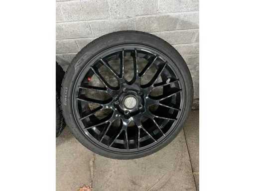 Porsche - 911 - 997 Jantă montată cu anvelope 295-30 R 19 Pirelli