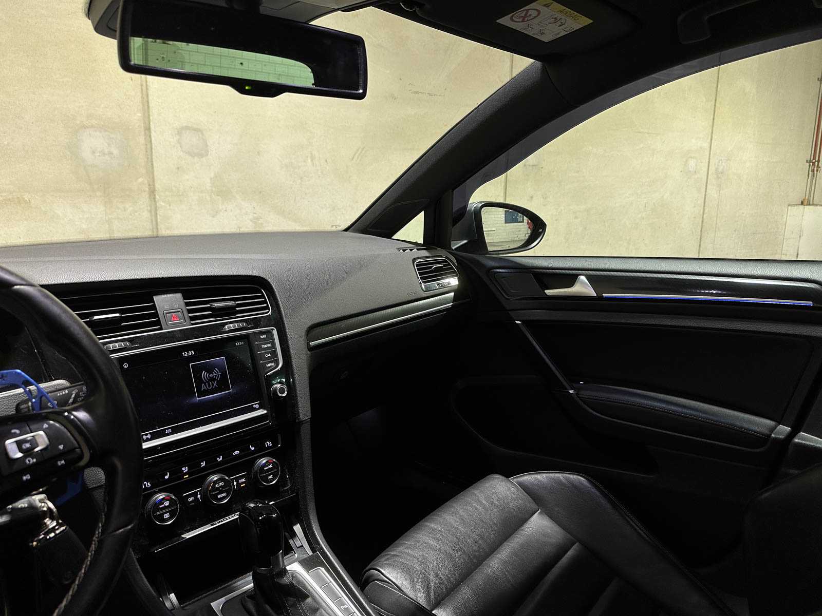 Volkswagen Golf 2.0 TSI R 4Motion 300pk 2015, P-916-RV