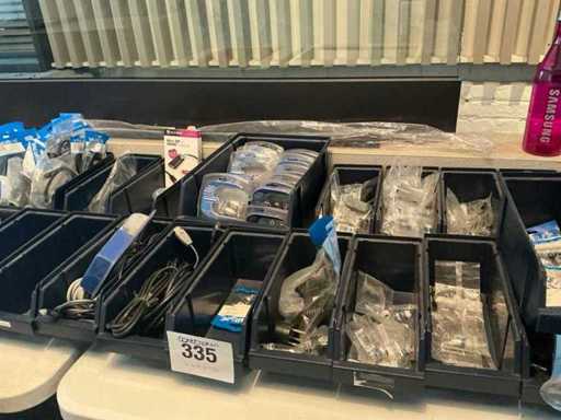 Lotto di vari connettori