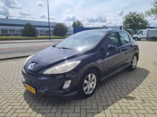 Peugeot - 2009 - 308 - 1.6 VTi Stile - 86-JPB-8