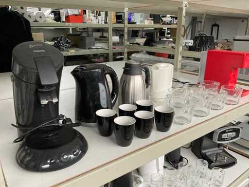 Illy Senseo Coffee machine, kettle and glasses