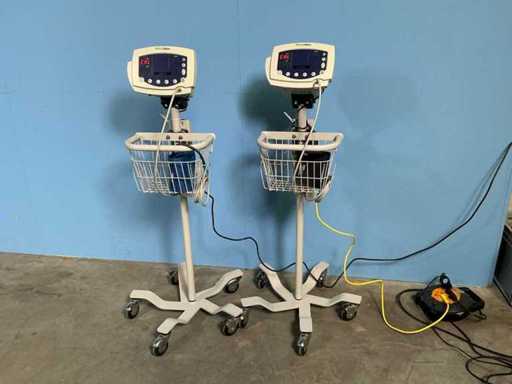 Welch-Allyn - VSM300 - Tensiomètre électronique / moniteur - 2006 (2x)