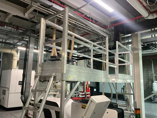 Plate-forme debout/de travail ALTREX