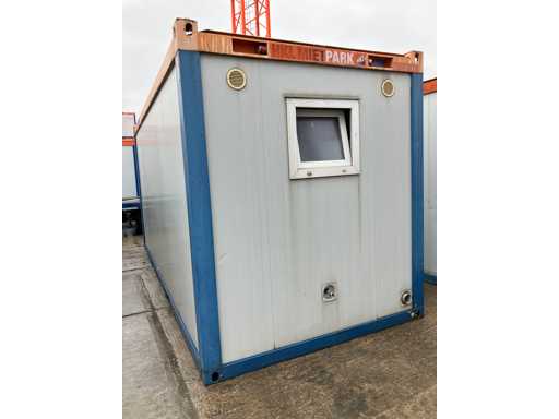 CONTAINEX SHOWER CONTAINER 20' - Defective