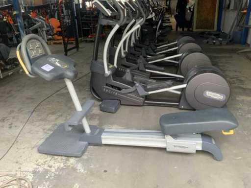 Technogym anterior stretch bench Krachtstation