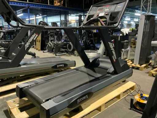 Life fitness 9500HR Next Gen bieżnia – pas