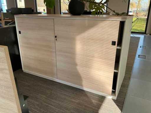 Markant Halfhoge schuifdeurkast (2x)