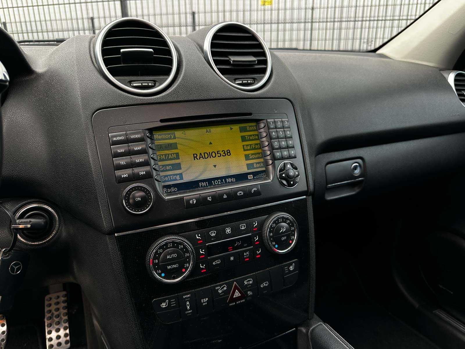 Mercedes-Benz M320 CDI M-klasse 221pk 2006, V-450-HD