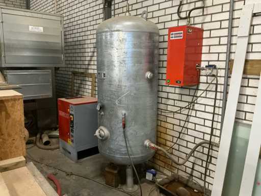 Instalarea compresorului Berko din 2015